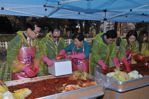 2015 평통 북한이탈주민과 함께하는 사랑의 김장나누기